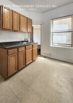 4901 W Cullom Ave in Chicago, IL - Building Photo