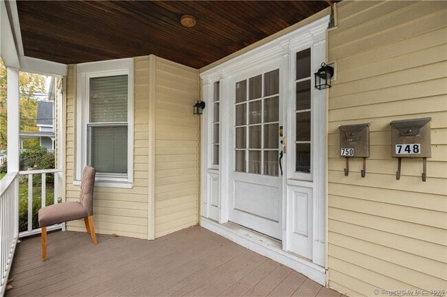 748 Trout Brook Dr in West Hartford, CT - Building Photo - Building Photo