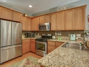 11464 SW 96th Ave in Tigard, OR - Building Photo - Building Photo