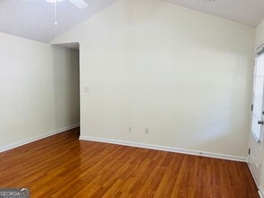 28 Sandstone Dr in Sharpsburg, GA - Building Photo - Building Photo