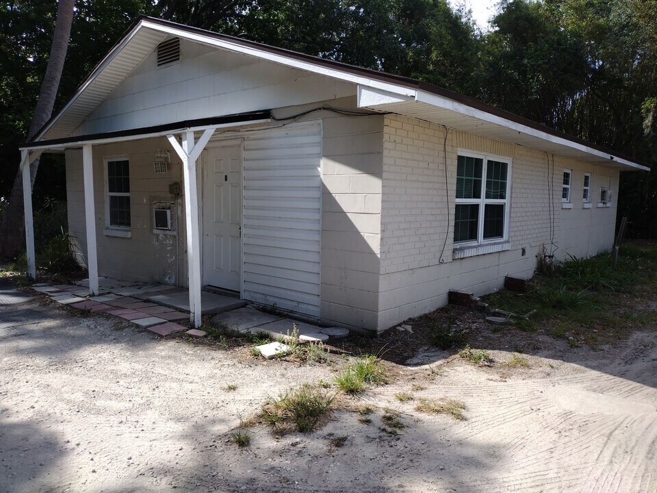 422 Rock Pit Rd-Unit -422 RP Unit B in Titusville, FL - Building Photo