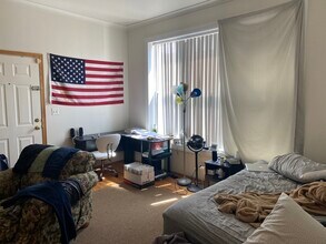 1446 N Leavitt St, Unit 2 in Chicago, IL - Foto de edificio - Building Photo