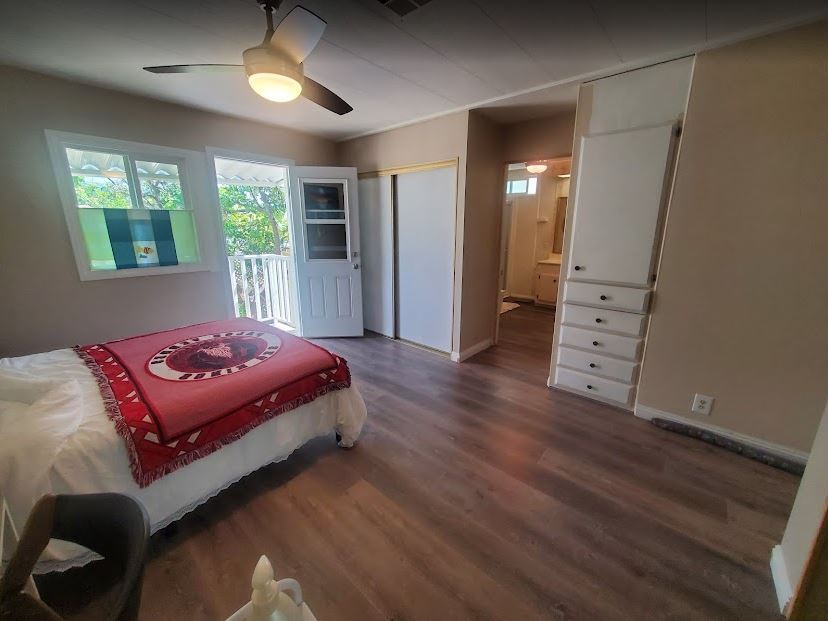 1065 Lomita Blvd in Harbor City, CA - Building Photo
