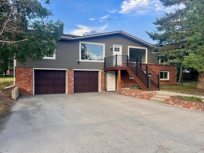 property at 16 Arrowhead Ct