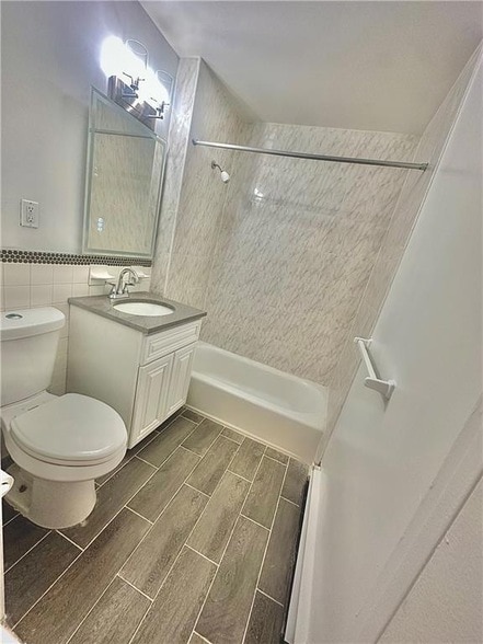 924 Hancock St in Brooklyn, NY - Building Photo - Building Photo