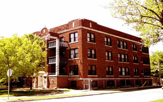 1887-1889 W Grand Blvd Apartments