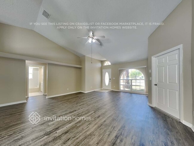 6380 25 Way S in St. Petersburg, FL - Building Photo - Building Photo