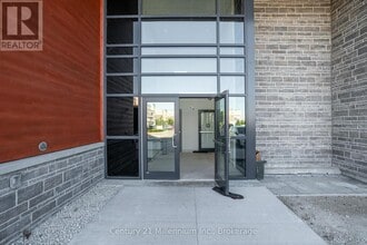 4 Kimberly Ln in Collingwood, ON - Building Photo - Building Photo