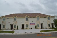 1121 W Cano St, Unit Apt#1