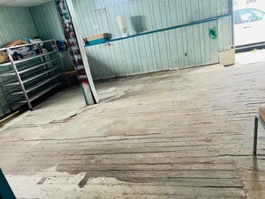 105 George St in Fall River, MA - Foto de edificio - Building Photo