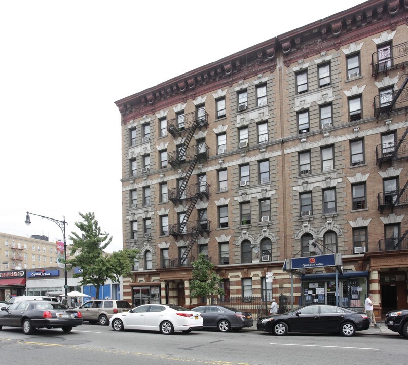 209 Dyckman St in New York, NY - Building Photo