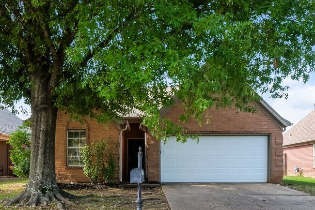 property at 5975 Alexandria Ln