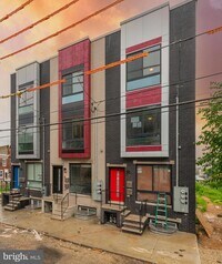 140 W Huntingdon St photo'