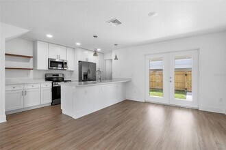 4300 5th Ave S in St. Petersburg, FL - Building Photo - Building Photo