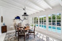 230 Colonial Ln in Palm Beach, FL - Foto de edificio - Building Photo