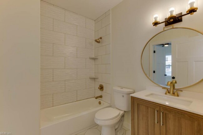 1326 24th St in Newport News, VA - Building Photo - Building Photo