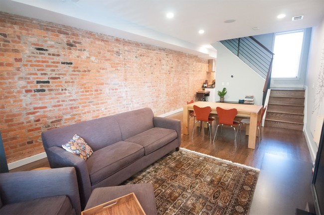 1005 Kenyon St NW in Washington, DC - Building Photo - Building Photo