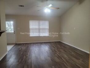 3802 Owen St in Van Buren, AR - Foto de edificio - Building Photo