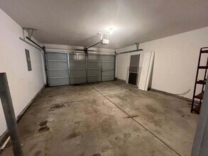 1666 Mossberg Dr in Sumter, SC - Building Photo - Building Photo