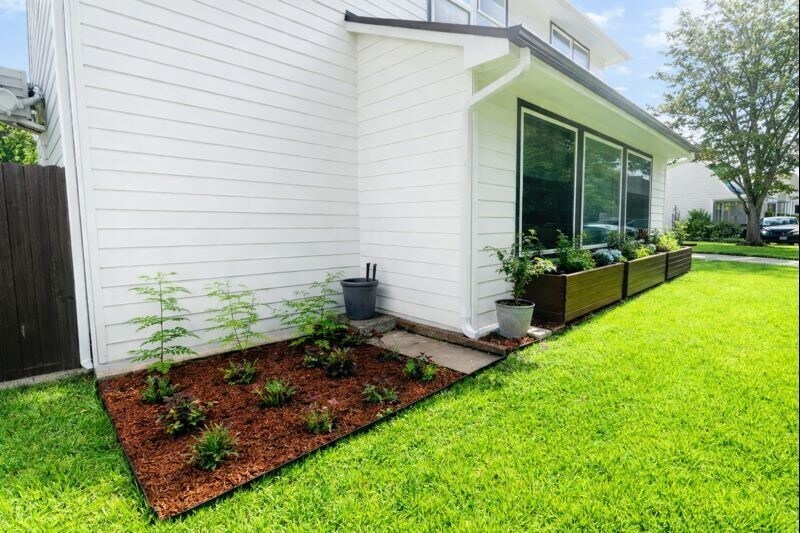 4503 McKinney St in Houston, TX - Building Photo