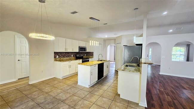 3085 Mandolin Dr in Kissimmee, FL - Building Photo - Building Photo