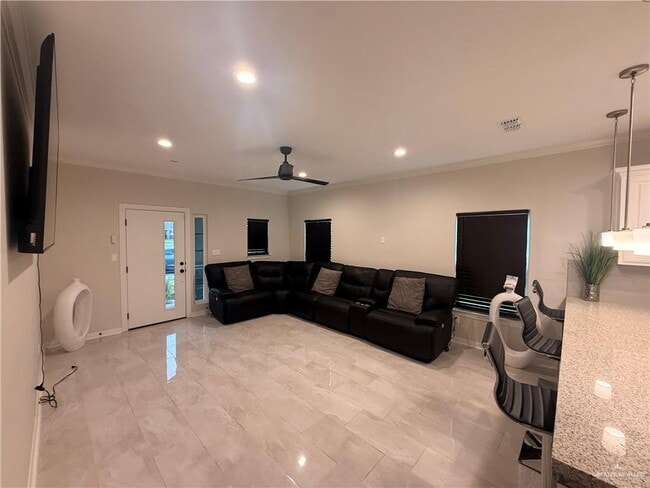 18 Retama St in San Juan, TX - Building Photo - Building Photo