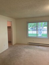 3302 Montpelier Ct in Anchorage, AK - Building Photo - Building Photo