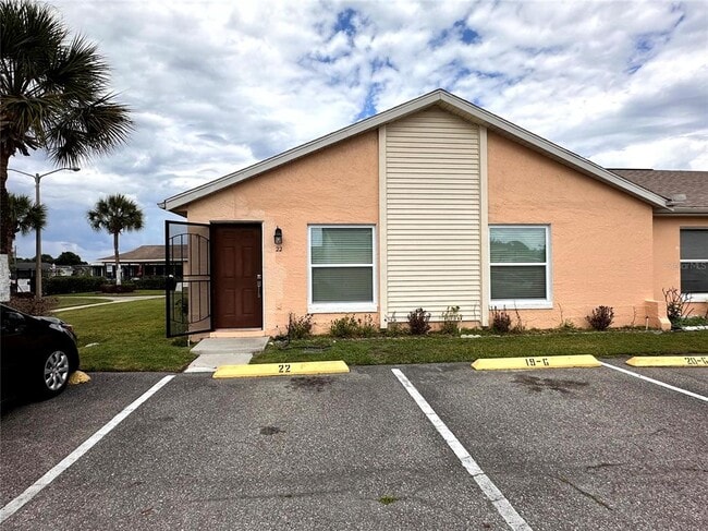 property at 22 W Country Cove Way