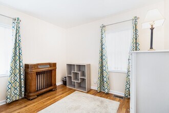 531 Glen Ave in Romeoville, IL - Building Photo - Building Photo