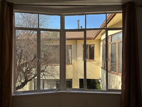 1001 S Sierra Bonita Ave in Los Angeles, CA - Foto de edificio - Building Photo