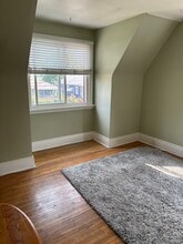 2747 La Salle Ave, Unit Lasalle Ave in Niagara Falls, NY - Building Photo - Building Photo