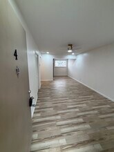 1735 S Peoria Ave, Unit 4 in Tulsa, OK - Building Photo - Building Photo