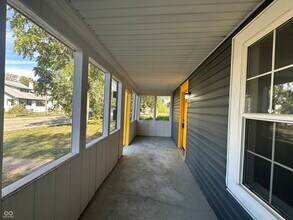 3027 Guilford Ave in Indianapolis, IN - Building Photo - Building Photo