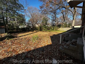 985 Echles St in Memphis, TN - Building Photo - Building Photo