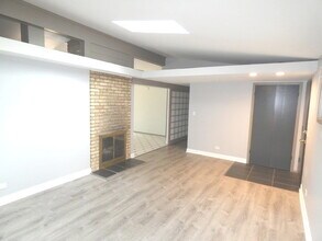 1156 Myrtle Ln in Deerfield, IL - Building Photo - Building Photo