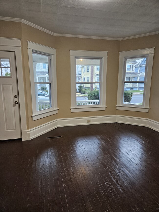 521 E 3rd St, Unit 521 E 3rd St Berwick in Berwick, PA - Building Photo - Building Photo