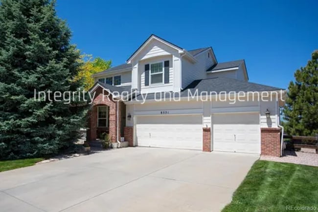 property at 8551 S Mallard Pl