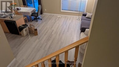 112 N Centre Rd in London, ON - Building Photo - Building Photo