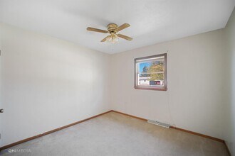 1361 Sunset Ave, Unit B in Porter, IN - Building Photo - Building Photo