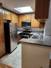 1445 Reeves St, Unit #111 in Los Angeles, CA - Building Photo - Building Photo