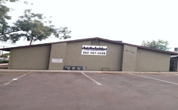 1702 E Harvard St in Phoenix, AZ - Building Photo