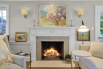 9 Prall Pl in Nyack, NY - Building Photo - Building Photo