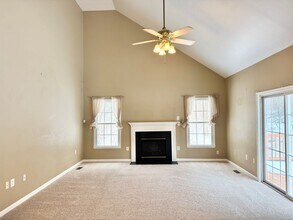 31 Willowmere Ct in Stafford, VA - Building Photo - Building Photo