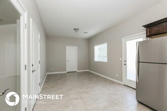 2000 N 36th St in Phoenix, AZ - Foto de edificio - Building Photo