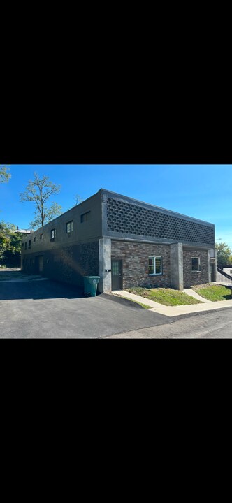 307 Rebecca St, Unit #6 in Bristol, VA - Building Photo