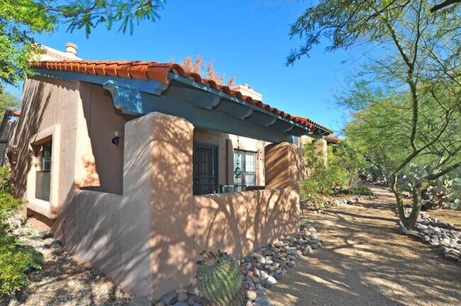 5330 N Calle Del Rocio in Tucson, AZ - Building Photo - Building Photo