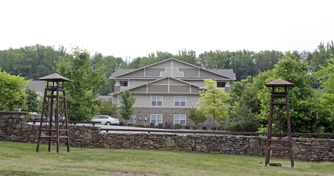 The Woodlands of Knoxville in Knoxville, TN - Building Photo