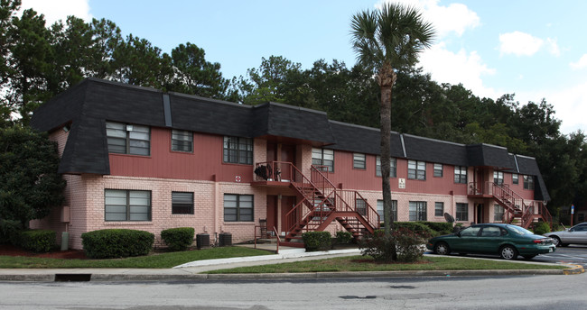 Sable Palms Apartments in Jacksonville, FL - Building Photo - Building Photo