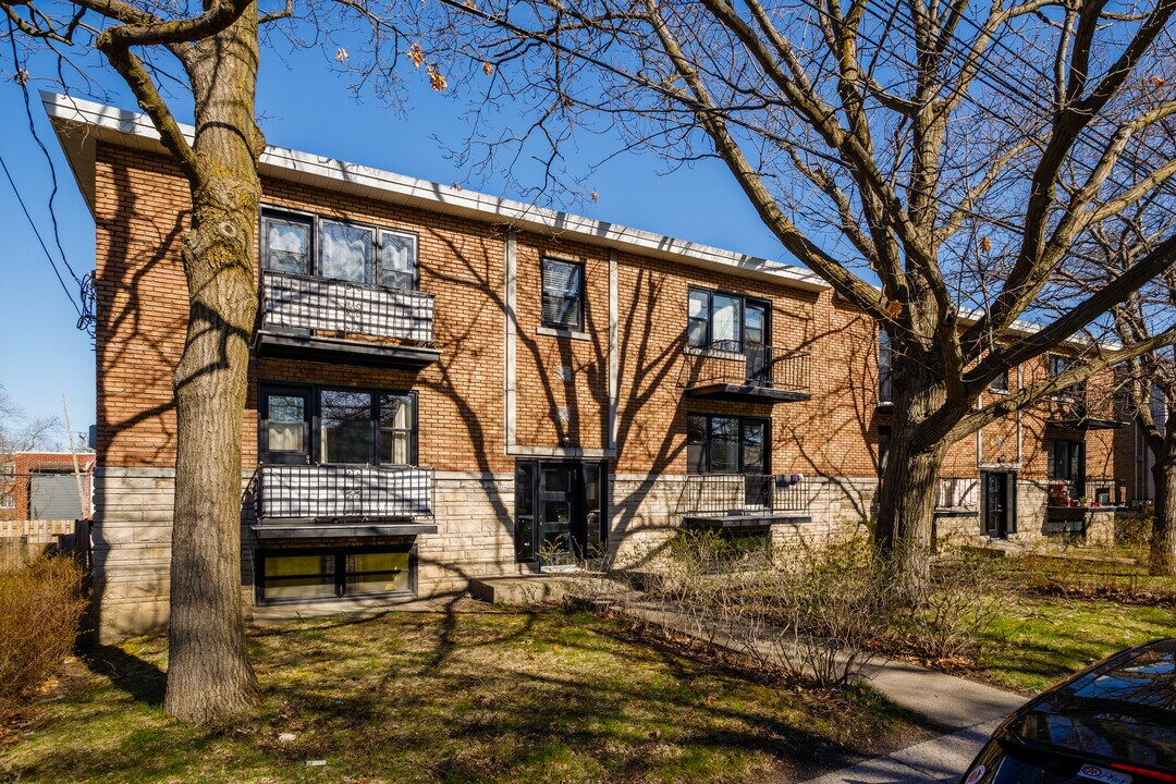 3225 Appleton Av in Montréal, QC - Building Photo