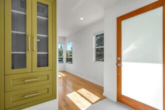 8447 Kittyhawk Ave in Los Angeles, CA - Building Photo - Building Photo